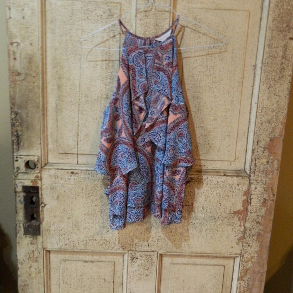 Belle & Sky Ruffle Tank Top Size M (CC-1)